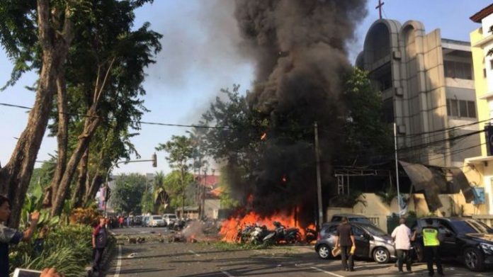 bom-di-gji-surabaya_20180513_110640