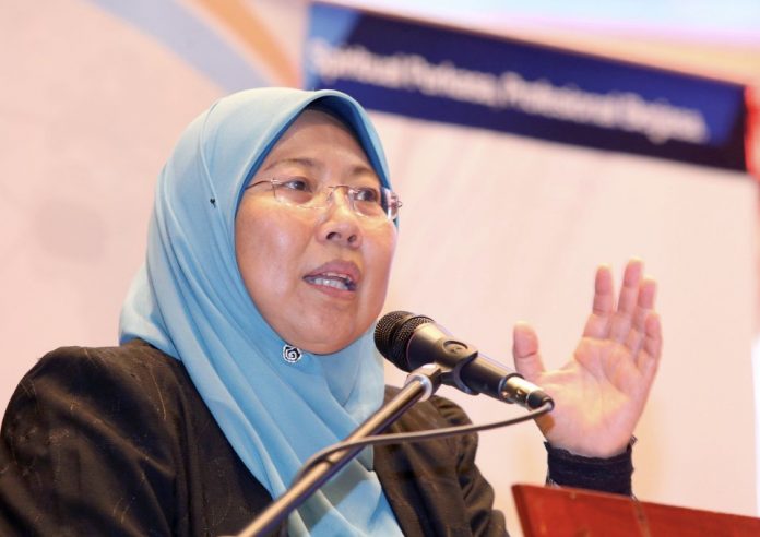 FUZIAH SALLEH / SIMPOSIUM MOTIVATOR