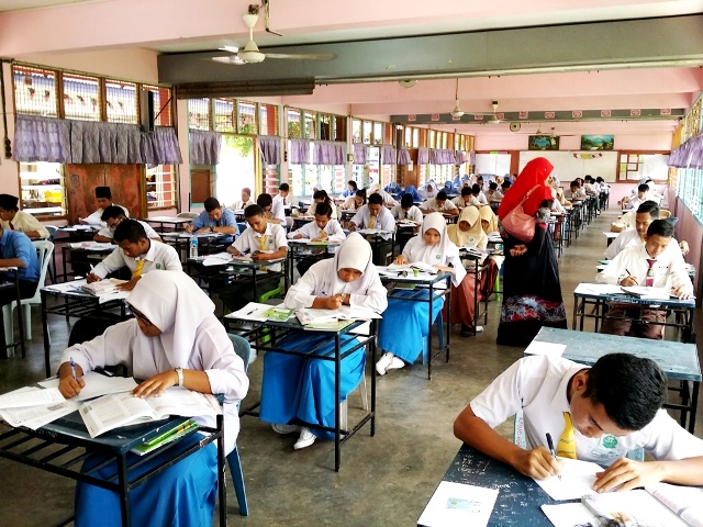 Pelajar Malaysia lebih gembira hadapi peperiksaan berbanding negara