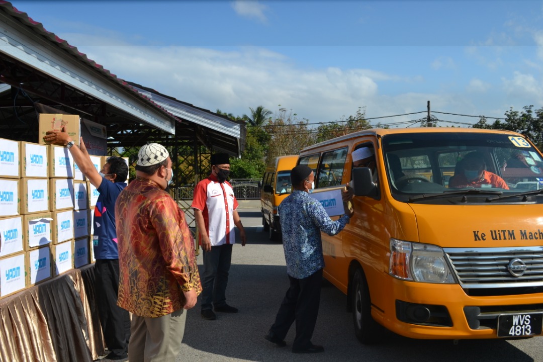 Musau0027adah Pemandu Bas dan Van Sekolah Kelantan Siri 3 - Yayasan 